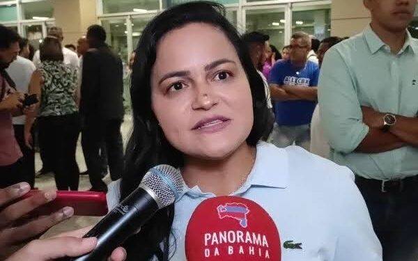 Débora Régis expõe dívida milionária deixada pela gestão anterior