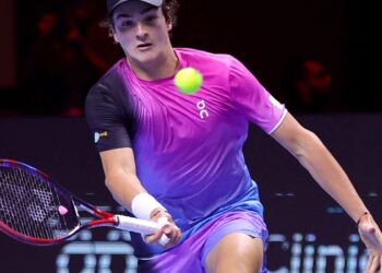 joao-fonseca-abre-confronto-contra-franca-na-copa-davis-neste-sabado