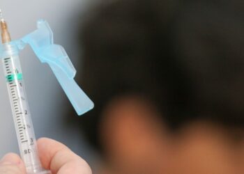 menos-de-20%-do-publico-alvo-no-df-foi-imunizado-contra-a-dengue