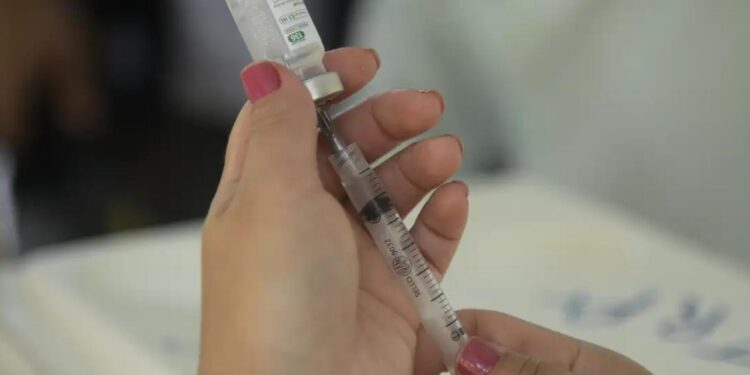 sindrome-respiratoria:-casos-graves-aumentam-com-volta-as-aulas