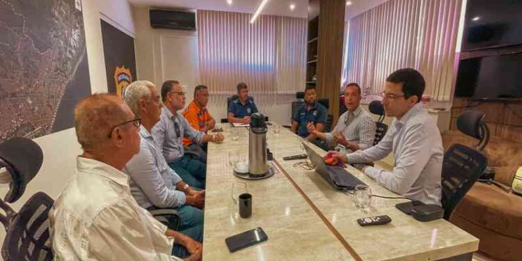 reuniao-discute-parcerias-para-transformar-lauro-de-freitas-em-uma-cidade-inteligente