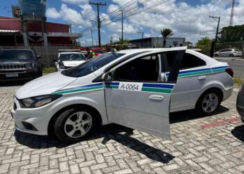 prefeitura-inicia-vistoria-de-taxis-em-lauro-de-freitas