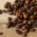 saca-do-cafe-arabica-registra-queda-no-preco,-vendida-a-r$-2.588,42
