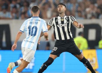 botafogo-busca-titulo-da-recopa-sul-americana-diante-do-racing
