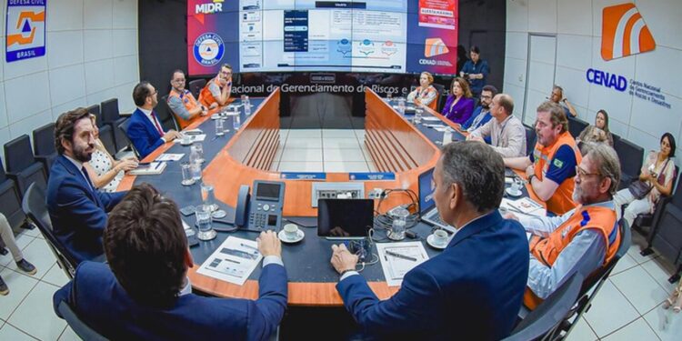 cenad-completa-20-anos-a-frente-da-preparacao-e-resposta-a-desastres