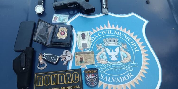 Homem é detido na Arena Fonte Nova com simulacro de arma e documentos falsos