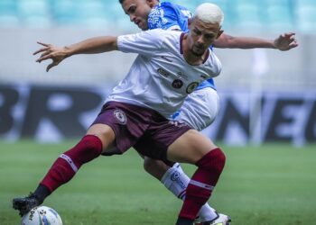 jacuipense-supera-bahia-e-fica-perto-da-final-do-baiano