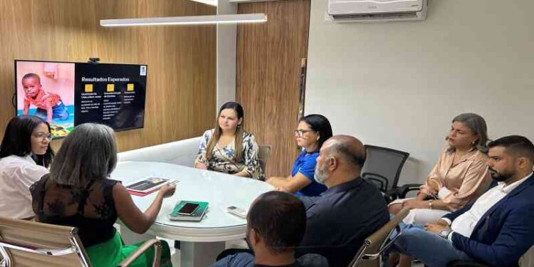 gestao-e-pestalozzi-tratam-servicos-de-inclusao