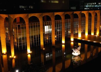 lula-viaja-ao-japao-para-discutir-acordo-com-mercosul-e-carne-bovina