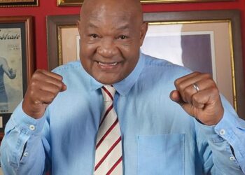lenda-do-boxe,-campeao-olimpico-george-foreman-morre-aos-76-anos