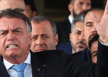 apos-virar-reu,-bolsonaro-nega-decreto-de-golpe-de-estado