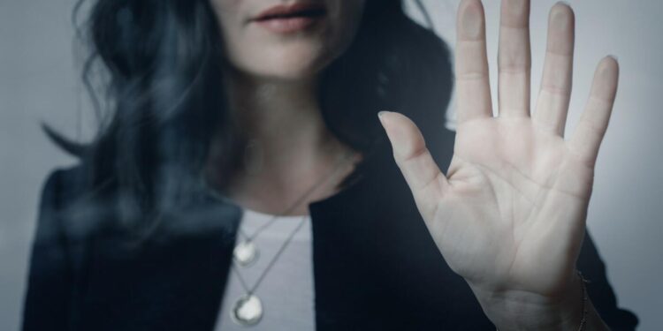 senado-aprova-uso-de-tornozeleira-eletronica-para-acusados-de-violencia-domestica