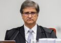 mulher-que-pichou-estatua-pode-cumprir-prisao-domiciliar,-diz-pgr