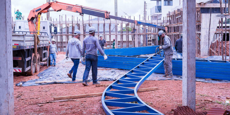 educacao:-sem-resposta-no-prazo,-863-obras-paralisadas-e-inacabadas-poderao-ser-canceladas