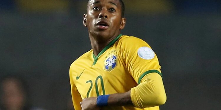 mendes-pede-vista-e-suspende-julgamento-de-robinho-no-stf