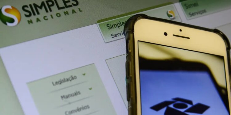 simples-nacional:-prazo-para-entrega-da-defis-termina-nesta-segunda-feira-(31)