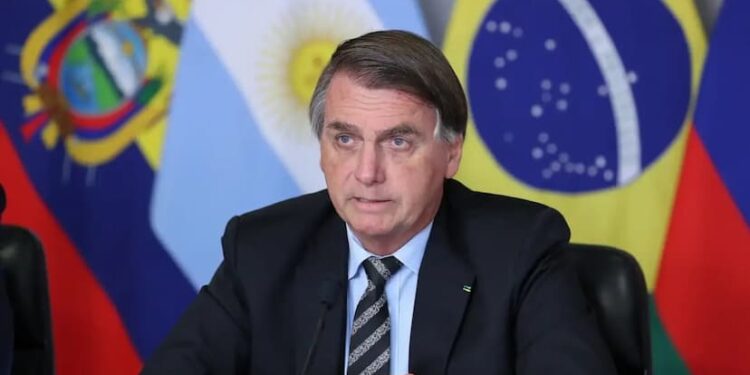 Bolsonaro tem até quinta para apresentar ao STF sua defesa no processo sobre tentativa de golpe
