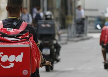 greve-dos-entregadores-de-apps-deve-continuar-nesta-3a,-entenda-motivos-da-mobilizacao