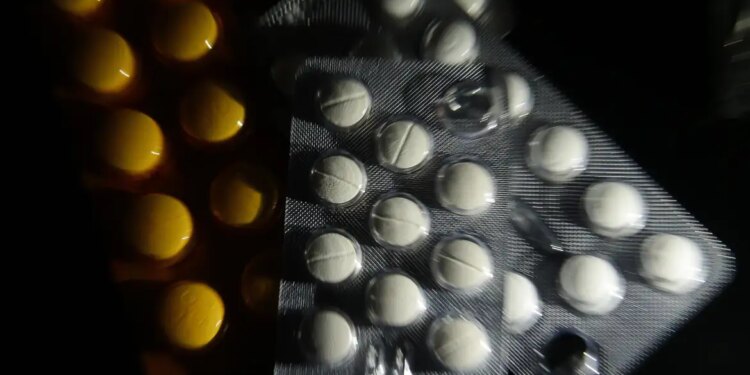 medicamentos:-preco-maximo-sobe-a-partir-desta-segunda-feira;-confira-o-que-muda