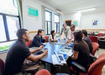prefeita-cobra-celeridade-em-obras-de-macrodrenagem-durante-reuniao-com-a-conder