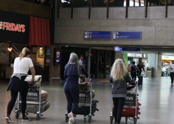 brasil-comeca-a-exigir-visto-para-cidadaos-dos-eua,-canada-e-australia