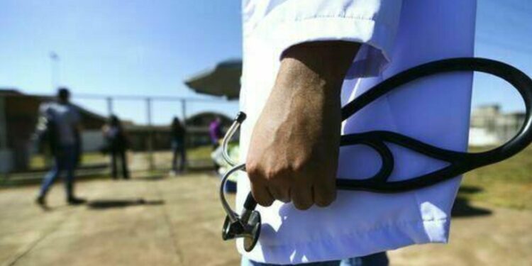 piso-da-enfermagem:-confira-lista-dos-municipios-que-recebem-maiores-valores