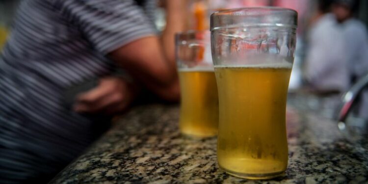 setor-de-bebidas-assina-carta-contra-retorno-de-sistema-determinado-pelo-tcu