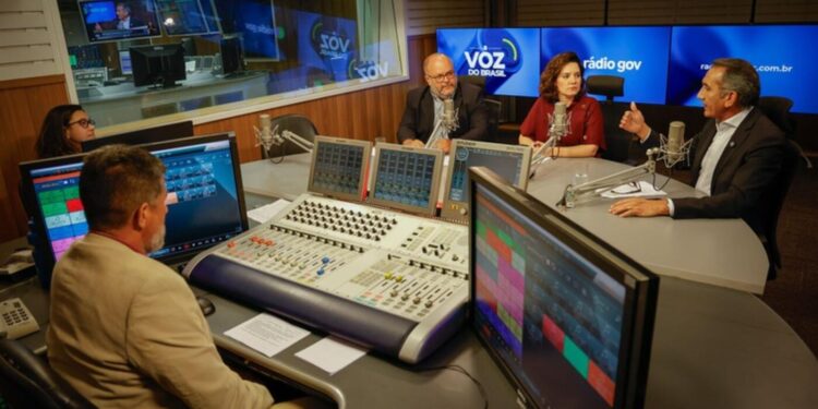 waldez-goes:-“salvar-vidas-e-prioridade-do-governo-federal-diante-de-desastres-climaticos”