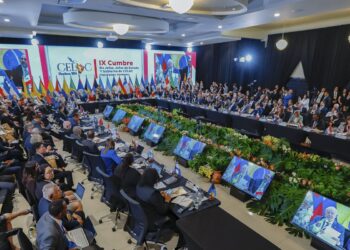 sem-consenso,-declaracao-da-celac-critica-sancoes-e-guerra-comercial