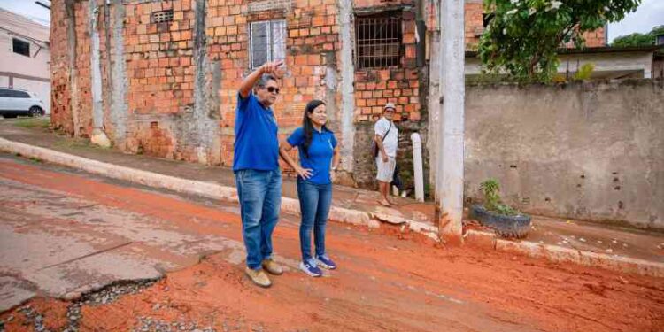 prefeita-debora-visita-obras-em-andamento-durante-agenda-de-sabado-(12)