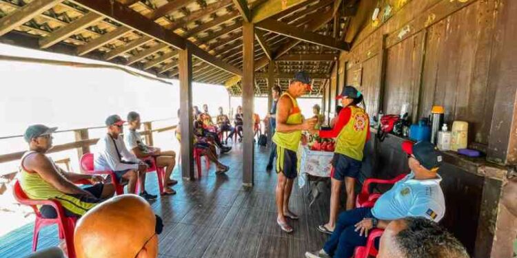 dia-municipal-do-salva-vidas-foi-celebrado-em-lauro-de-freitas