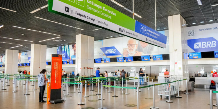 aeroportos:-super-feriado-coloca-quase-300-voos-extras-no-ar