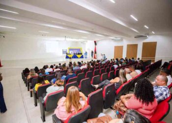 lauro-de-freitas-avanca-em-gestao-transparente-e-economia-de-recursos-nos-primeiros-100-dias