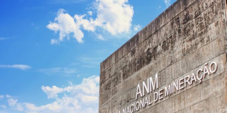 cfem:-r$-67,8-milhoes-sao-partilhados-entre-municipios-afetados-por-atividades-minerarias