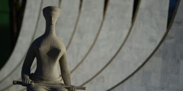 oab-quer-derrubar-medida-que-barrou-entrada-de-celulares-no-stf