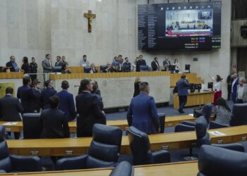 camara-de-sp-aprova-em-1o-turno-reajuste-de-2,6%-de-servidores