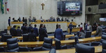 camara-de-sp-aprova-em-1o-turno-reajuste-de-2,6%-de-servidores