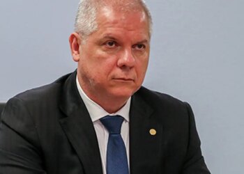 lula-determina-demissao-do-presidente-do-inss