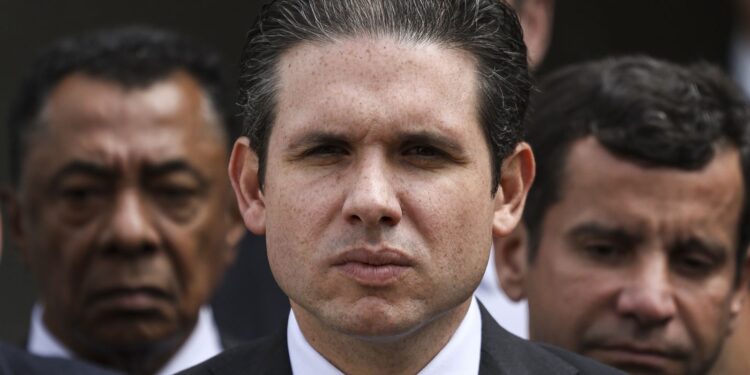 camara-decide-adiar-debate-sobre-urgencia-do-pl-da-anistia