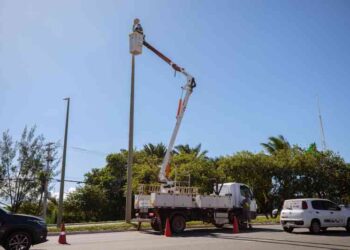 programa-banho-de-luz-na-estada-do-coco-chega-a-80%-de-execucao