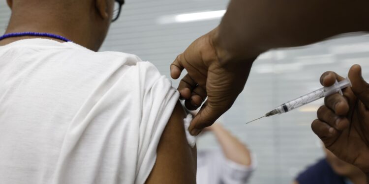 semana-de-vacinacao-nas-americas-quer-aplicar-66,5-milhoes-de-doses