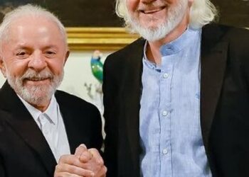lula-publica-foto-de-encontro-com-julian-assange-em-roma