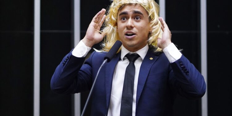 justica-condena-nikolas-por-discurso-transfobico-na-camara