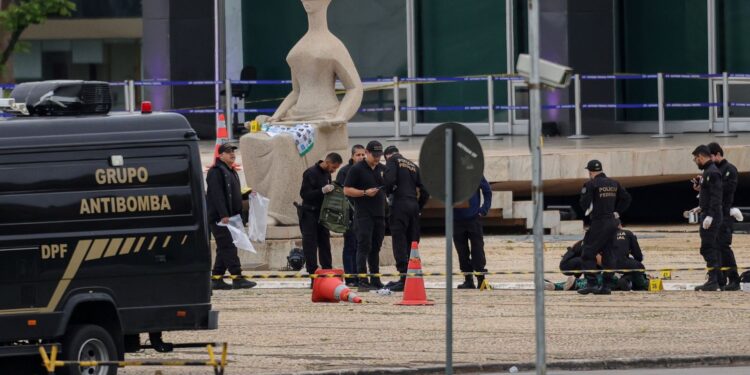 policia-federal-diz-que-autor-de-atentado-contra-stf-agiu-sozinho