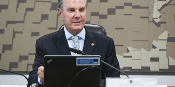 moraes-da-48-horas-para-defesa-de-collor-apresentar-integra-de-exames