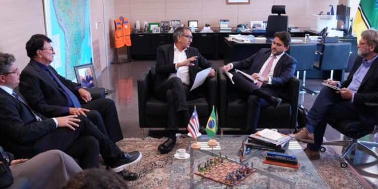 midr-se-compromete-com-reconstrucao-de-canal-em-codo-(ma)-apos-colapso-na-area-central-da-cidade