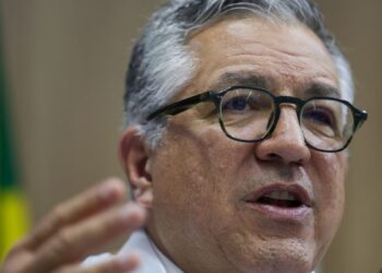 brasil-deve-chegar-a-635,7-mil-medicos-em-2025;-mulheres-sao-maioria