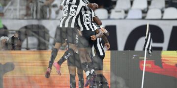 copa-do-brasil:-botafogo-goleia-e-encaminha-classificacao-para-oitavas