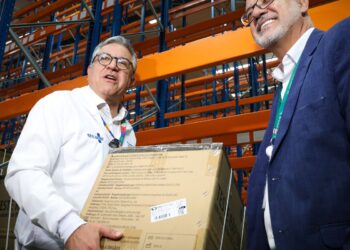 ministerio-da-saude-recebe-1,3-milhao-de-vacinas-contra-a-covid-19