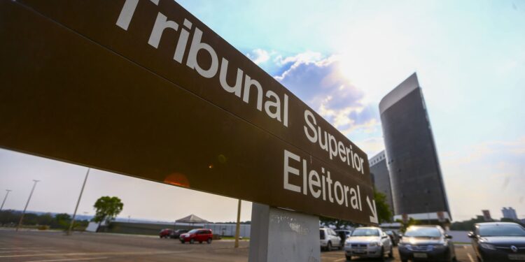 nunes-marques-suspende-decisao-do-tre-que-afastou-prefeito-de-barueri